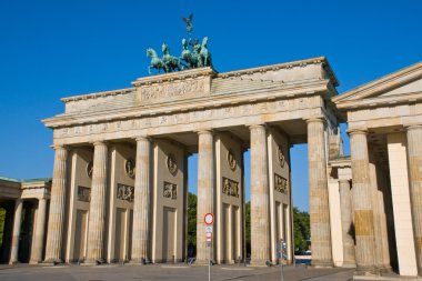 Berlin 'de Brandenburg kapısı