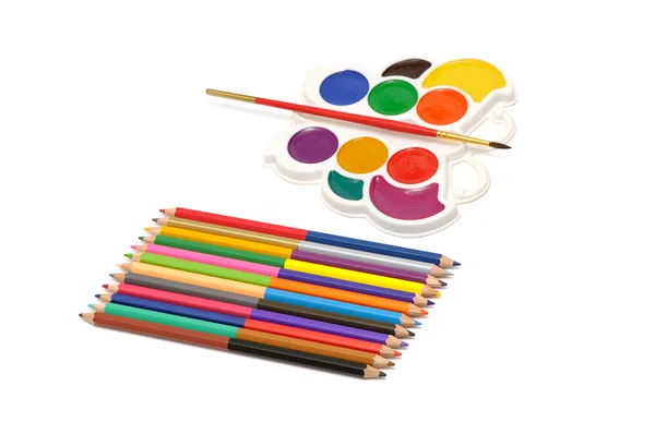 Barevné tužky a akvarel — Stock fotografie