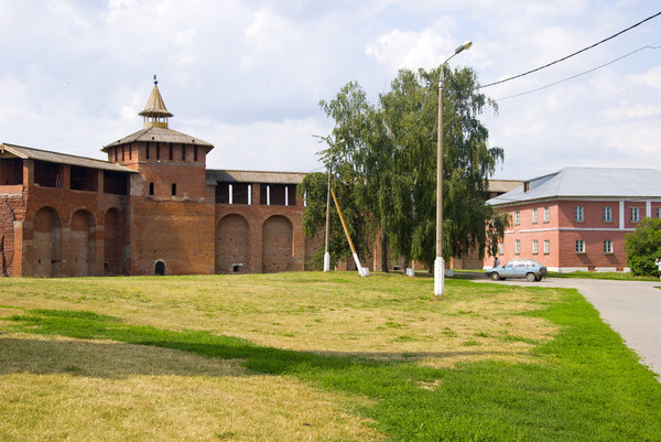 The walls and towers of the ancient citadel in the town of Kolomna.