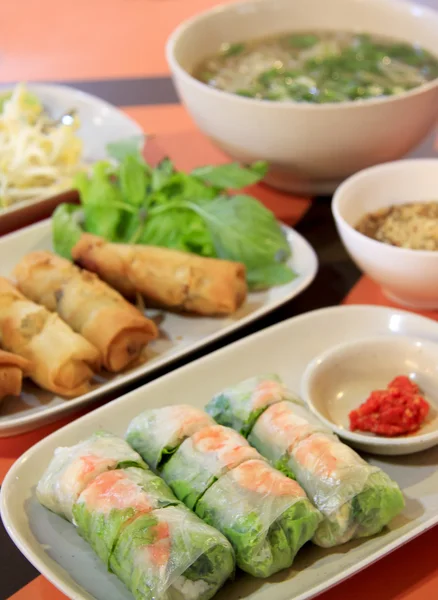 Vietnamesiska färska vårrullar — Stockfoto