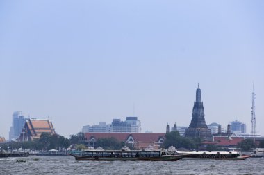 Chao praya wat arun bangkok