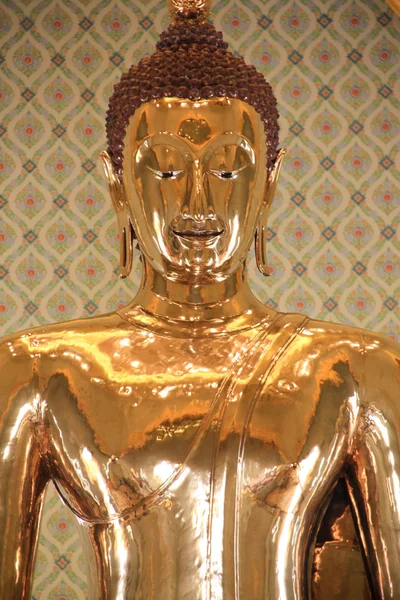 Altın buddha wat traimet bangkok — Stok fotoğraf