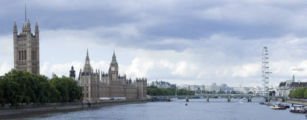 Парламент и Вестминстерский Лондон — стоковое фото