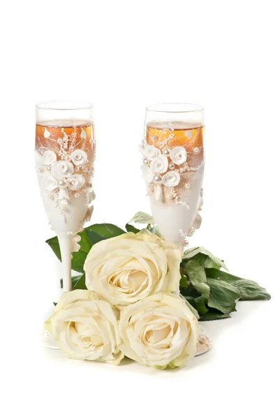 Champagneglas med rosor — Stockfoto