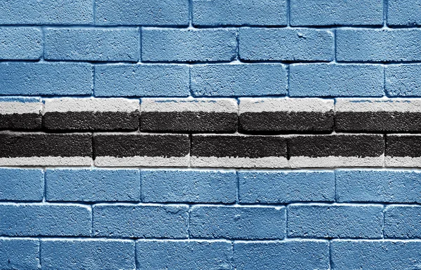 レンガの壁にボツワナの国旗 — ストック写真