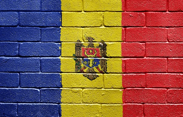 Flagge der Moldau auf Ziegelmauer — Stockfoto