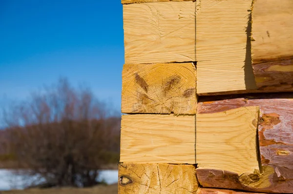 建造一座木房子 — 图库照片