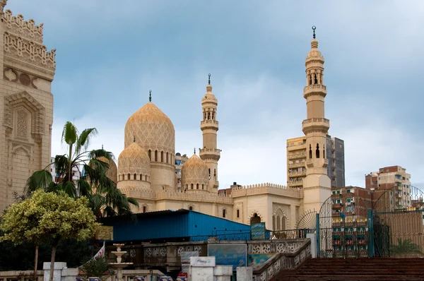 Minarett einer Moschee — Stockfoto