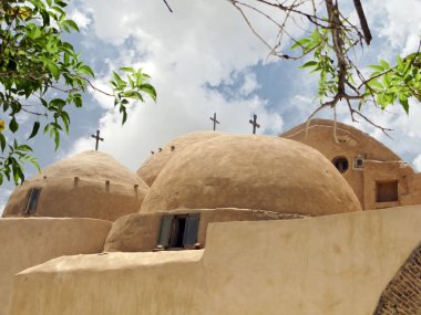 Saint-bishoy Manastırı