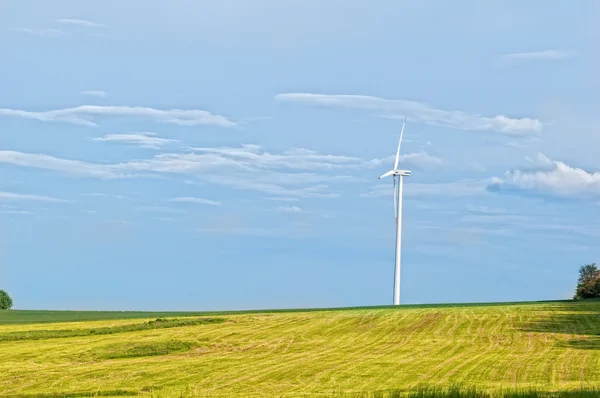 风电机组生产清洁能源 — 图库照片
