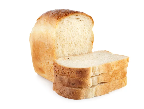 İzole edilmiş taze beyaz ekmek — Stok fotoğraf