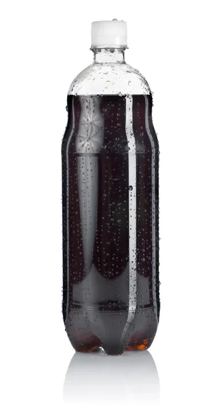 Uma garrafa de refrigerante. Caminho de recorte — Fotografia de Stock