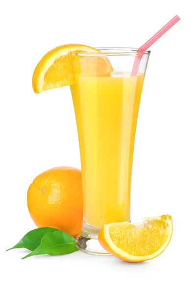 Zumo de naranja en un vaso —  Fotos de Stock