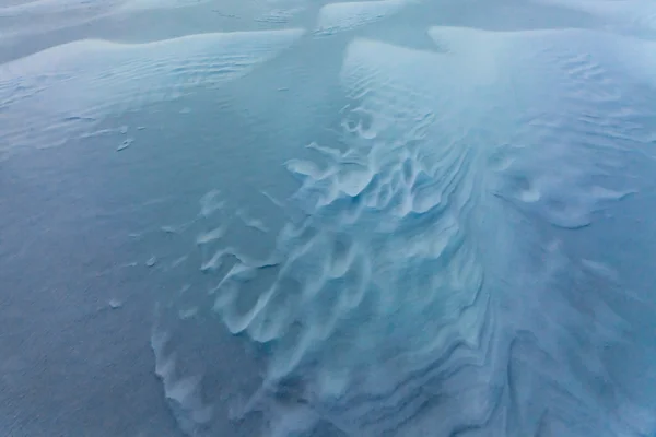 Paesaggio di neve alla deriva — Foto Stock