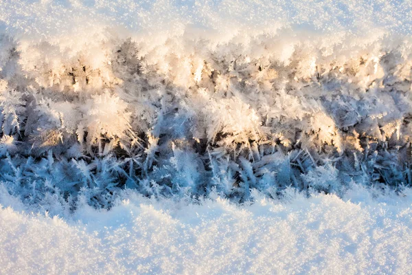 Ijs en sneeuw kristallen — Stockfoto