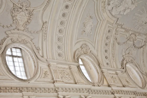 Itálie - královský palác: Galleria di Diana, Venaria — Stock fotografie