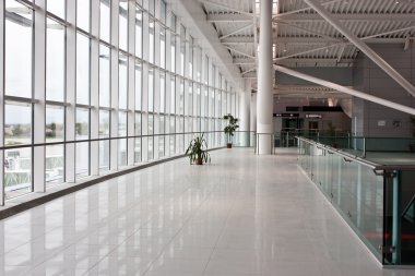 Yeni Bükreş Havaalanı - 2011