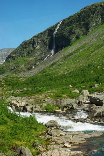 Mooi berglandschap van Noorwegen — Stockfoto