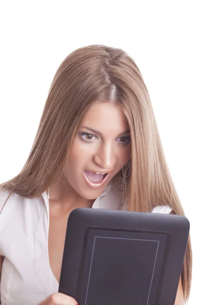Tablet bilgisayar ile güzel bir kadın — Stok fotoğraf