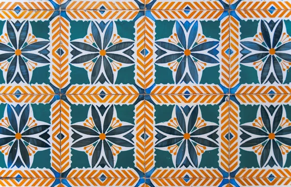 Traditionele Portugese geglazuurde tegels — Stockfoto