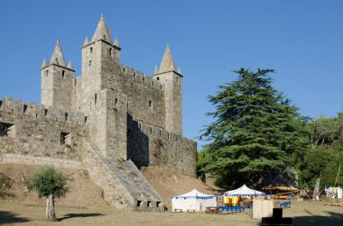 Santa Maria da Feira castle clipart