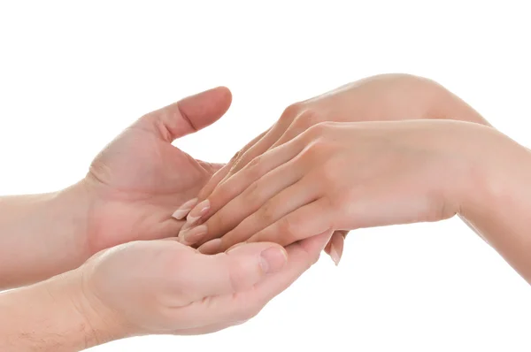 Mannen handen ondersteunende vrouw handen — Stockfoto