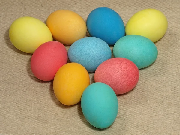 Ovos de páscoa multicoloridos . — Fotografia de Stock