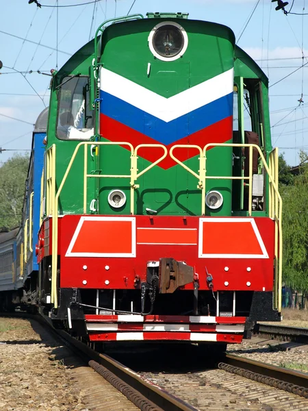 Çok renkli lokomotif portre. — Stok fotoğraf