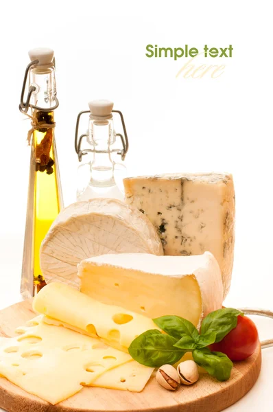 Diferite tipuri de brânză — Fotografie, imagine de stoc