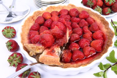 Çilekli tart