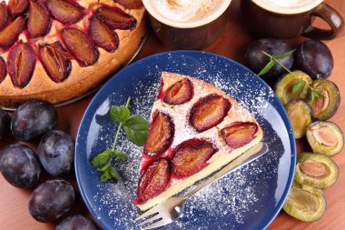 Plum pie and coffee