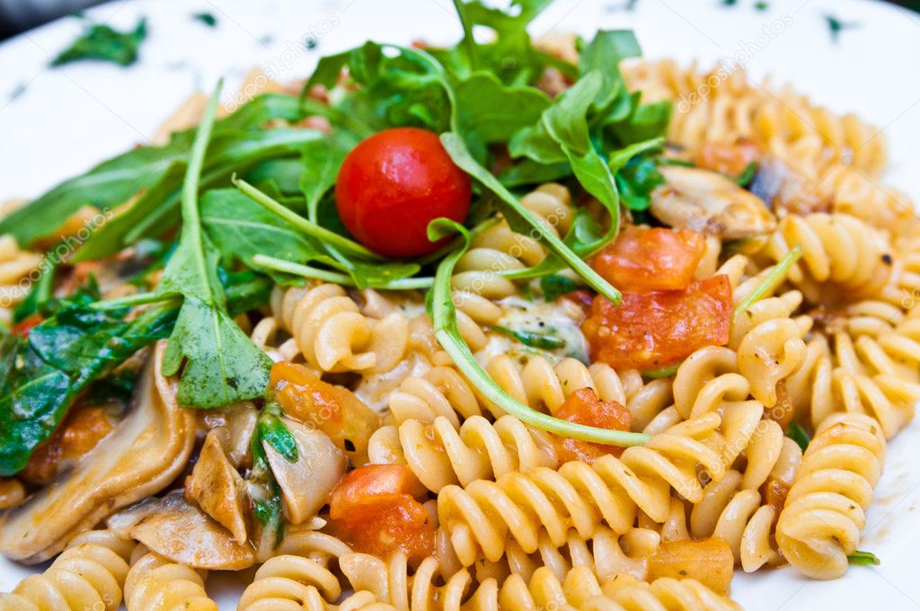 Italian meat sauce noodles Stock Photo by ©ilolab 6705502