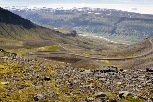 Parte montañosa de la ruta 917 - Islandia . — Foto de Stock