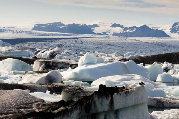 Vatnajokull 氷河アイスランドで表示します。 — ストック写真