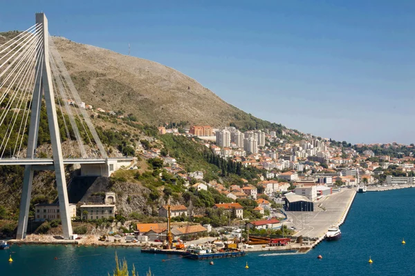 Puente moderno, Dubrovnik Croacia —  Fotos de Stock