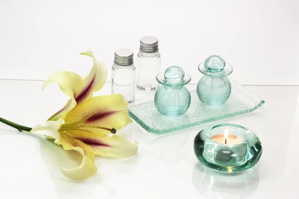 Lily en aromatherapie — Stockfoto
