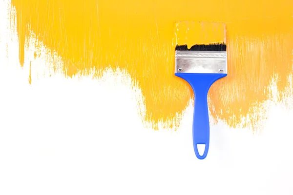 Orande forma pintada com escova / fundo branco / espaço de cópia — Fotografia de Stock