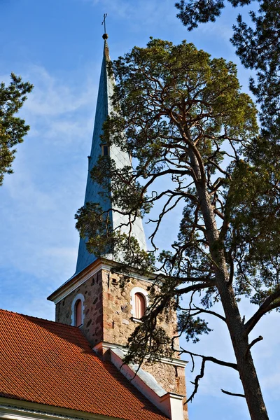 Церковь в Мазирбе.Латвия . — стоковое фото