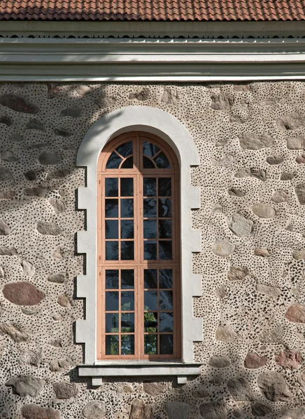 Antigua ventana de la Iglesia. — Foto de Stock