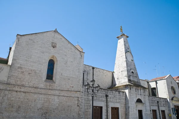Giacomo kostel sv. Barletta. Apulie. — Stock fotografie