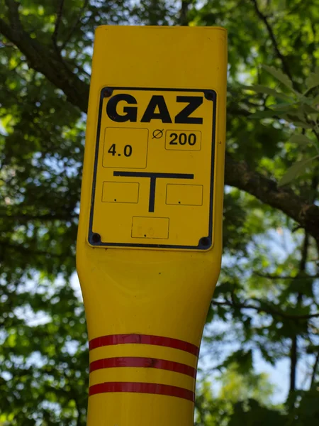 Marcação da posição do gasoduto — Fotografia de Stock