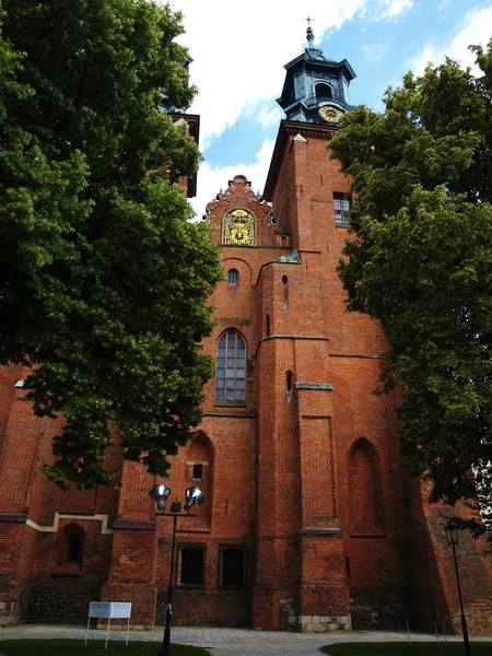 Gniezno katedrála v hlavním městě bývalé polské — Stock fotografie