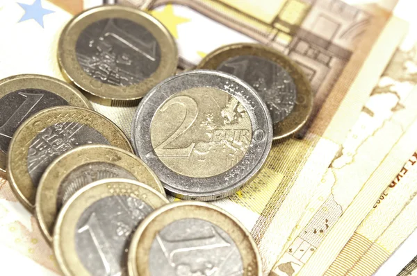 유로 지폐와 동전 — 스톡 사진