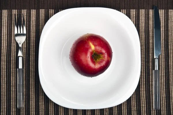 Apple na potraviny deska — Stock fotografie