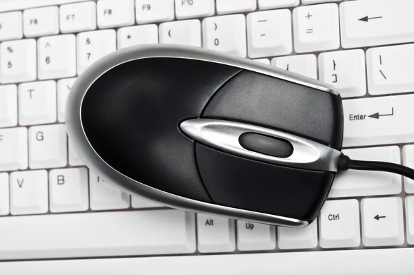 Pc mouse on keyboard — Stock Photo, Image