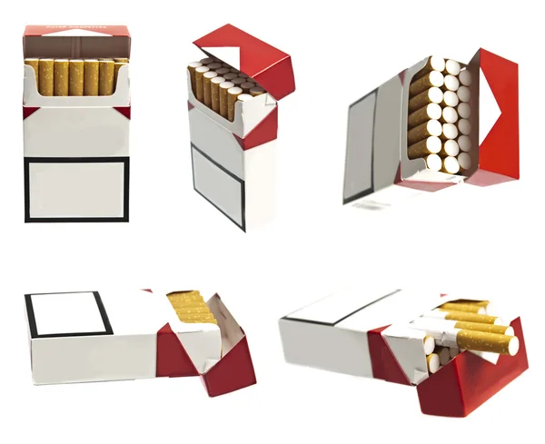 Упаковка сигарет — стоковое фото