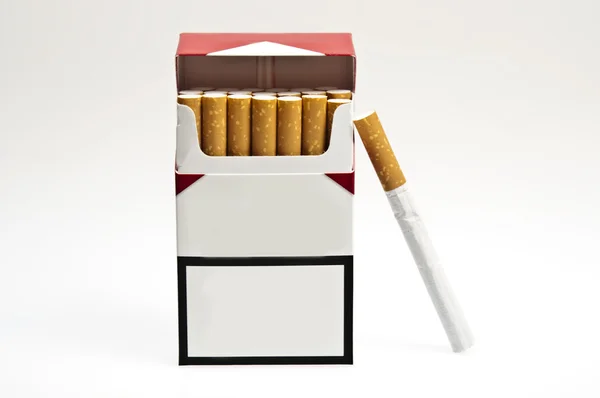 Cigarettpaket — Stockfoto