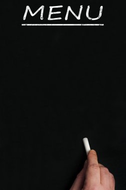 Kara tahta üstünde yemek listesi