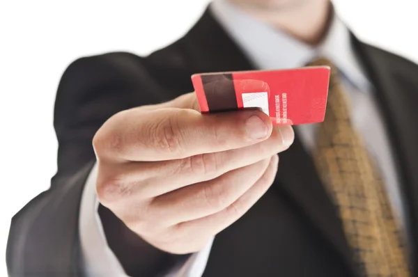 Чоловік дає кредитну картку — стокове фото