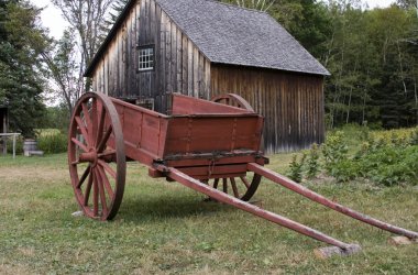 Red Farm Cart